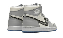 AIR JORDAN 1 HIGH
"Dior"