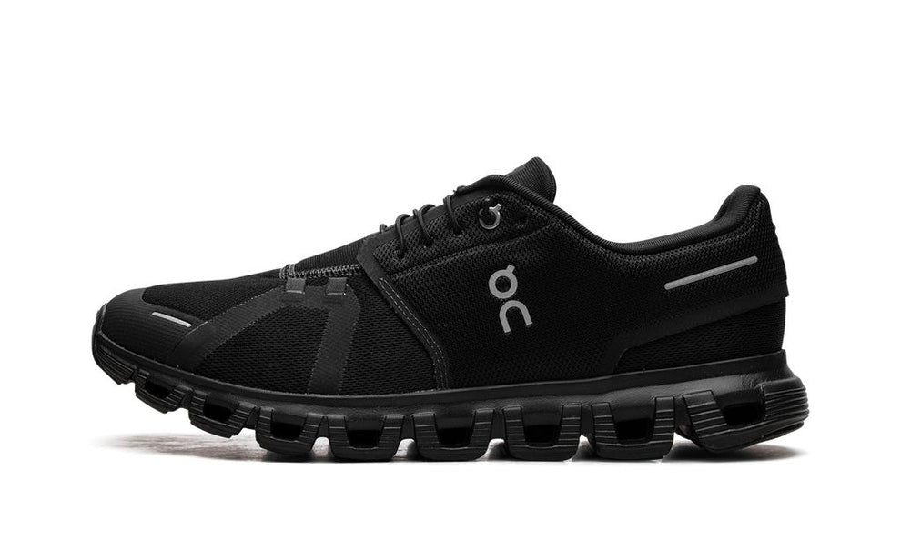 ON RUNNING CLOUD 6 "TRIPLE BLACK"